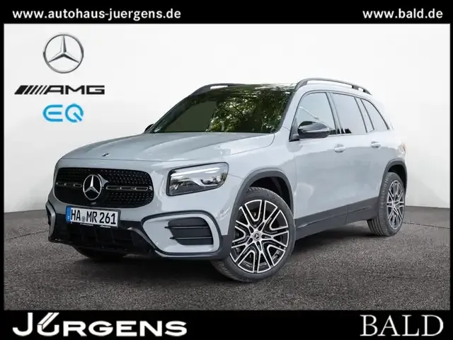 Mercedes-Benz GLB 220