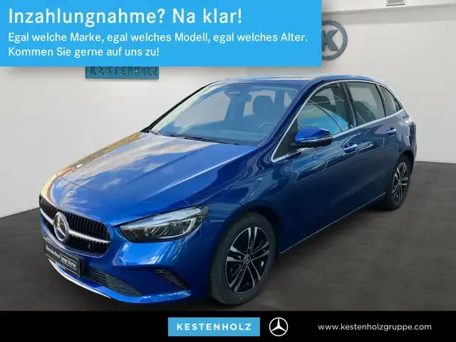 Mercedes-Benz B 220