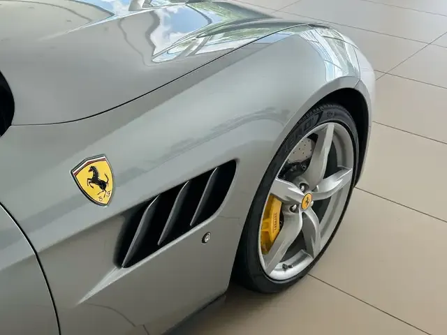 Ferrari GTC4 Lusso