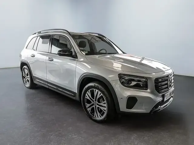 Mercedes-Benz GLB 200
