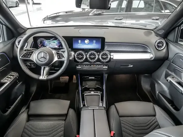 Mercedes-Benz GLB 200