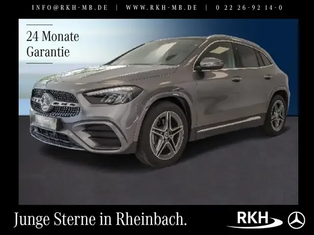 Mercedes-Benz GLA 220