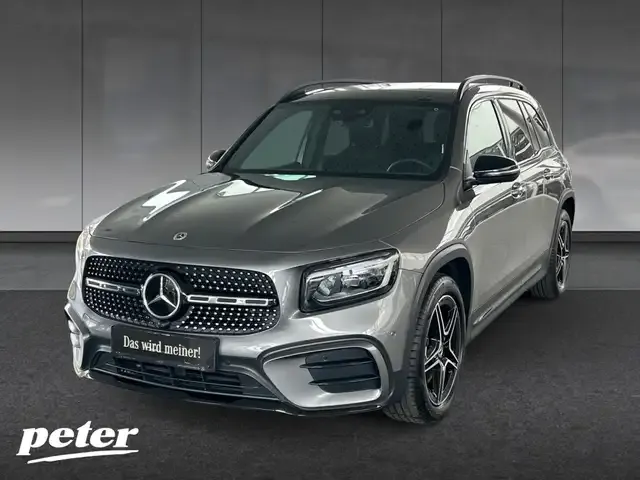 Mercedes-Benz GLB 220