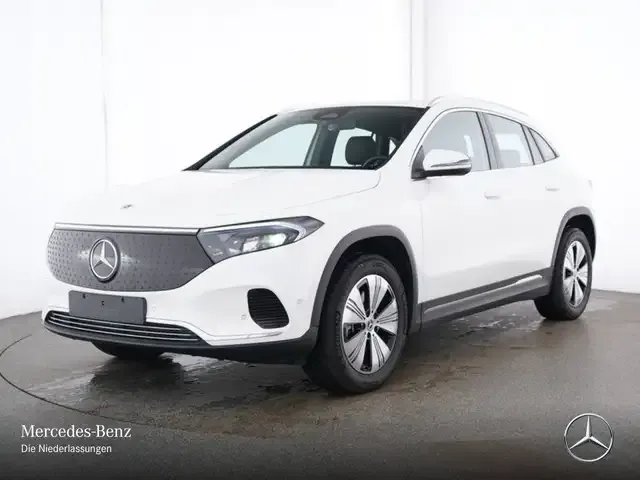 Mercedes-Benz EQA 300