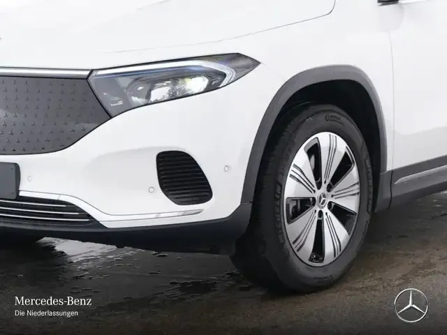 Mercedes-Benz EQA 300
