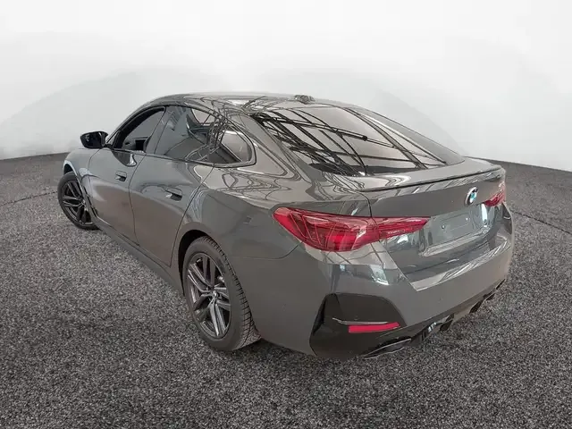 BMW 440