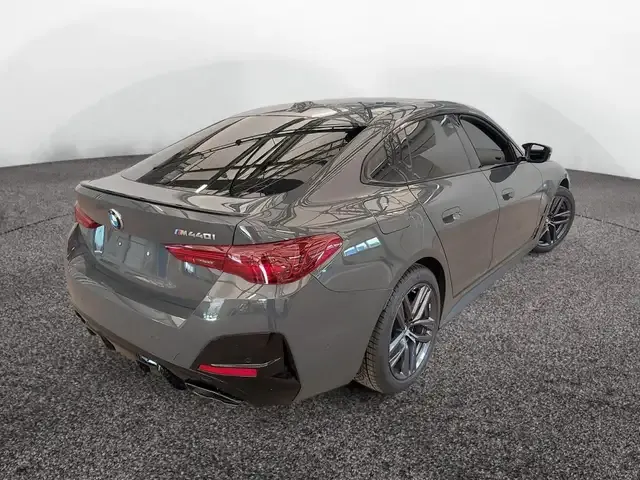 BMW 440