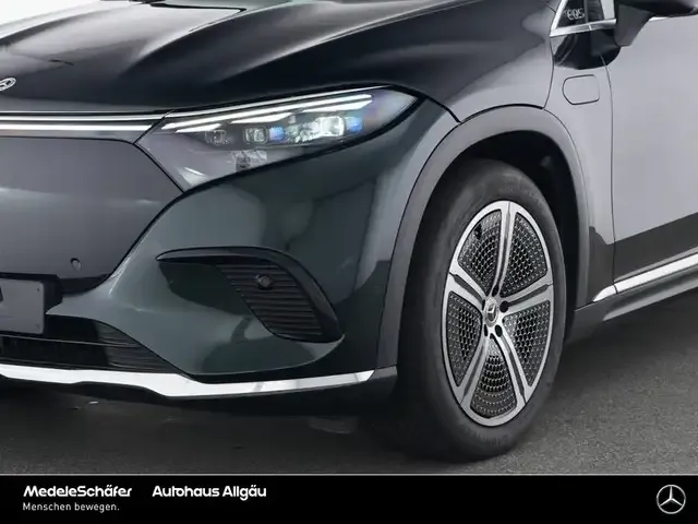 Mercedes-Benz EQS SUV