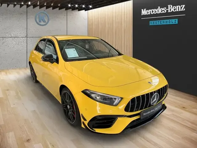 Mercedes-Benz A 45 AMG