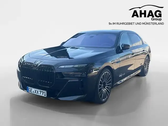 BMW 740