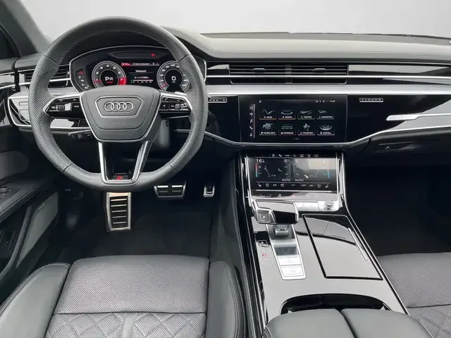 Audi S8
