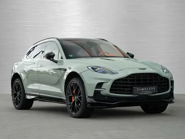 Aston Martin DBX