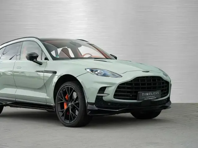 Aston Martin DBX