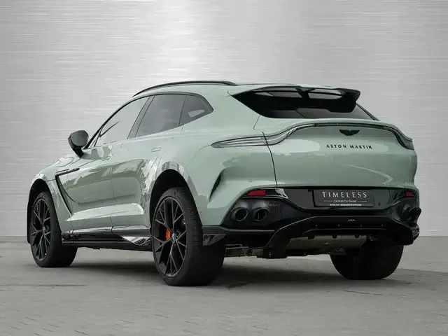 Aston Martin DBX