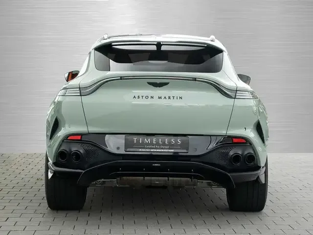 Aston Martin DBX