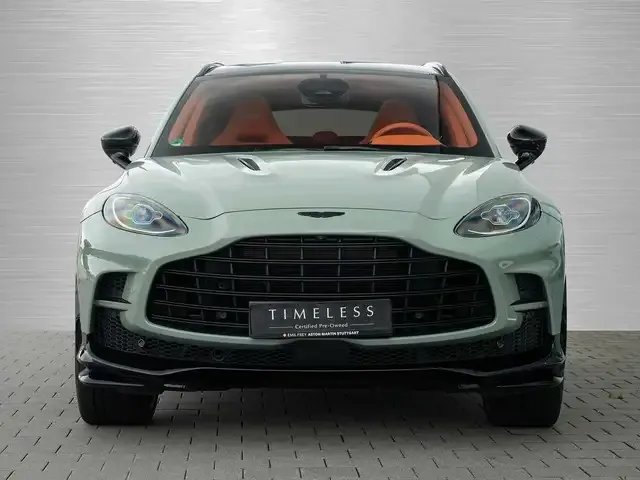 Aston Martin DBX