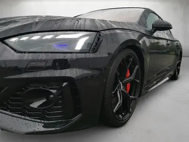 Audi RS5