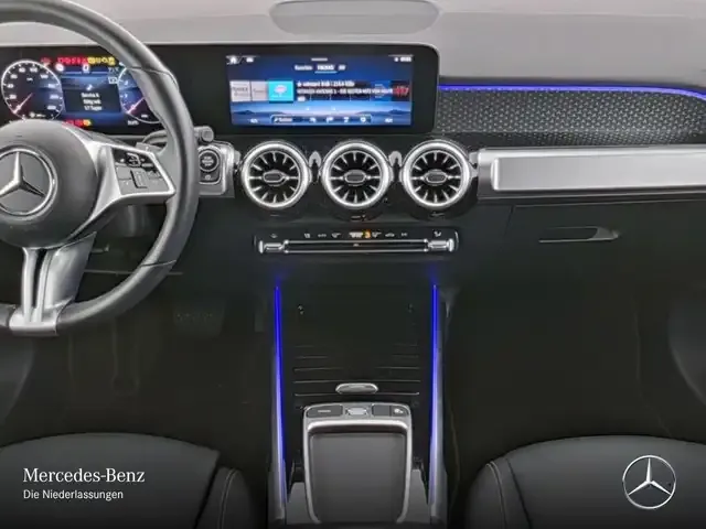 Mercedes-Benz GLB 200