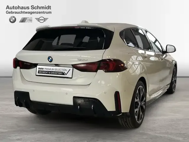 BMW 120