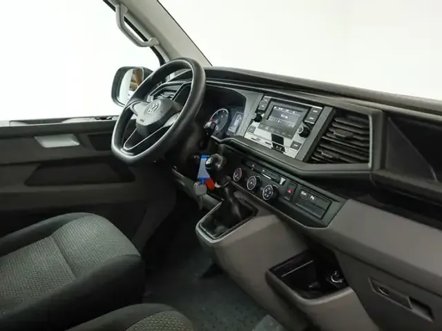 Volkswagen T6.1 Transporter