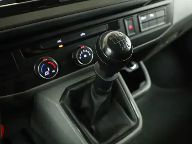 Volkswagen T6.1 Transporter