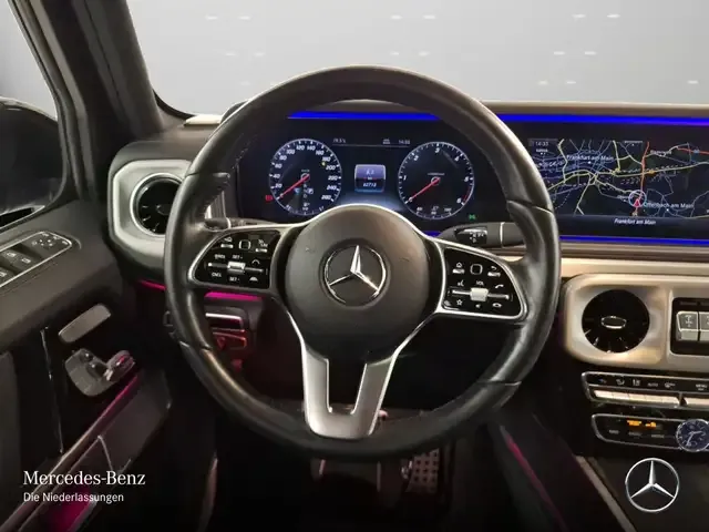 Mercedes-Benz G 400