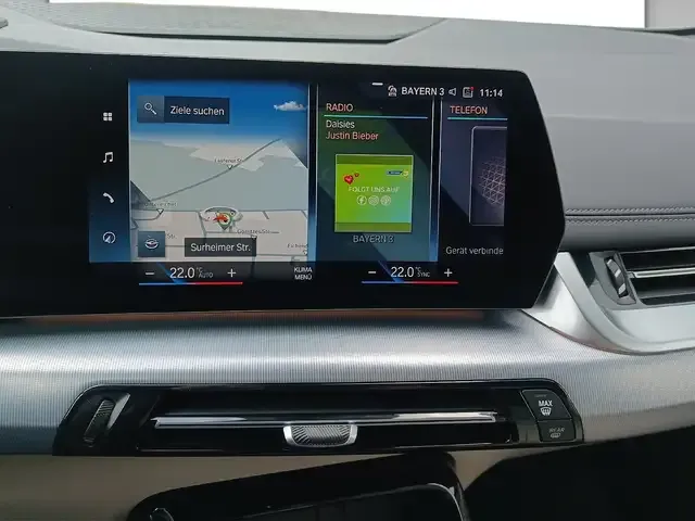 BMW 225