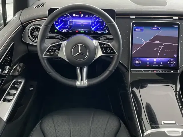 Mercedes-Benz EQE 300