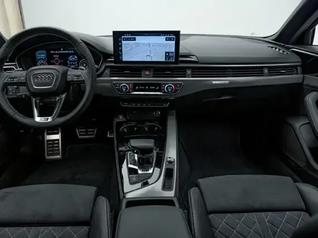 Audi RS4