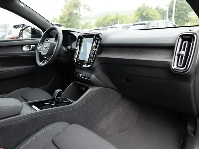 Volvo C40