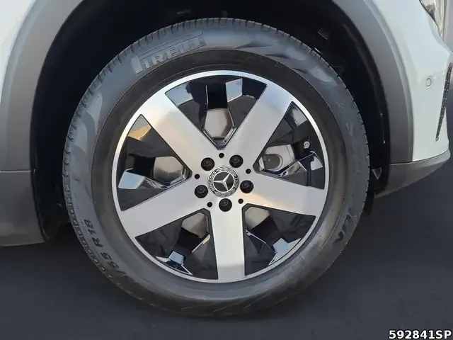 Mercedes-Benz GLB 200