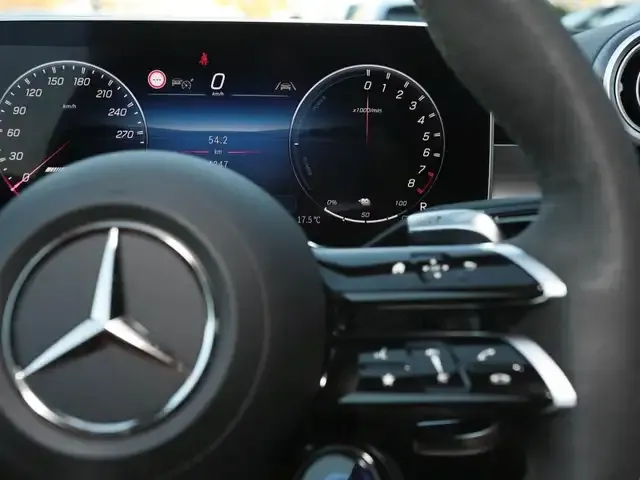 Mercedes-Benz C 63 AMG