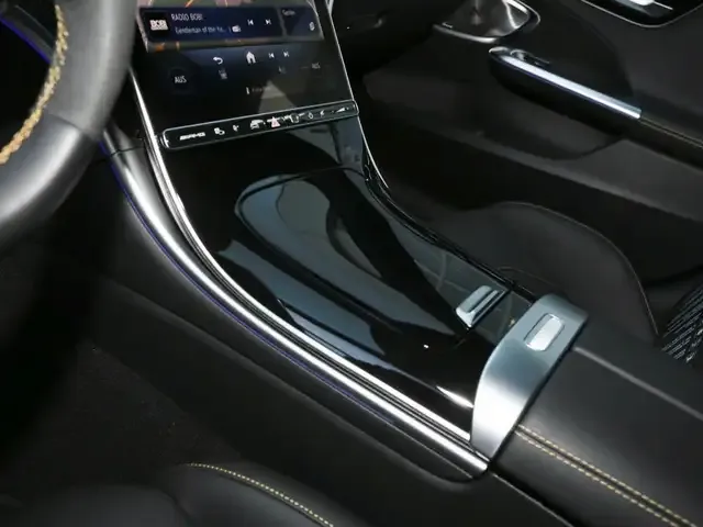 Mercedes-Benz C 63 AMG