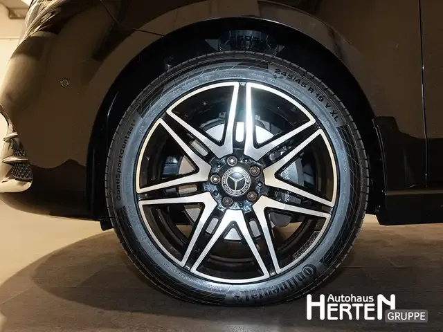 Mercedes-Benz V 250