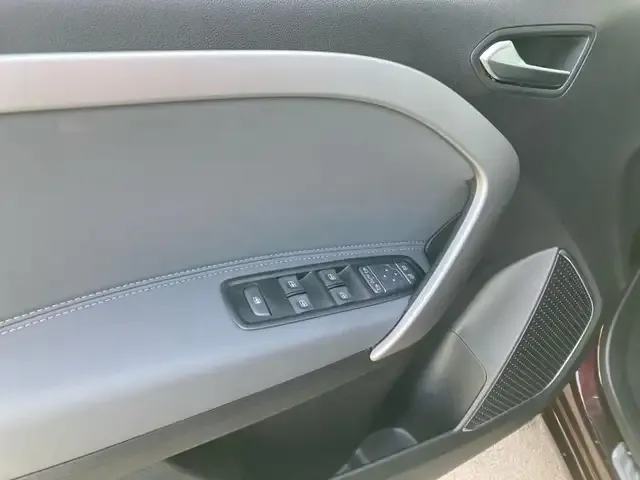 Mercedes-Benz EQT