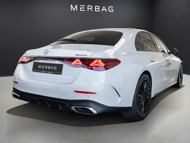 Mercedes-Benz E 200
