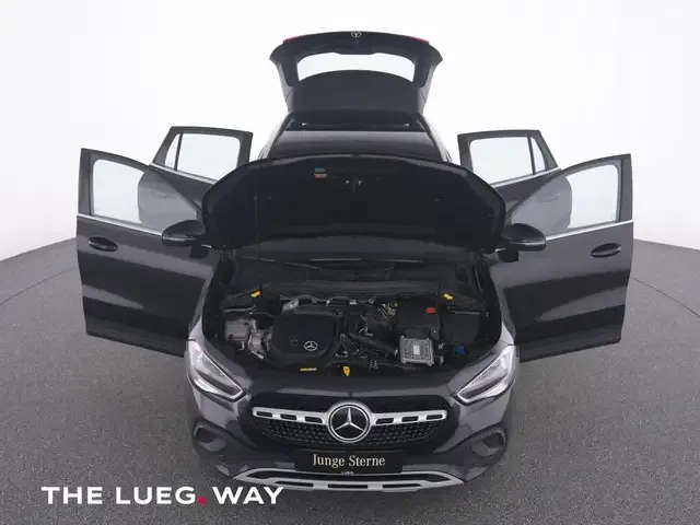Mercedes-Benz GLA 180