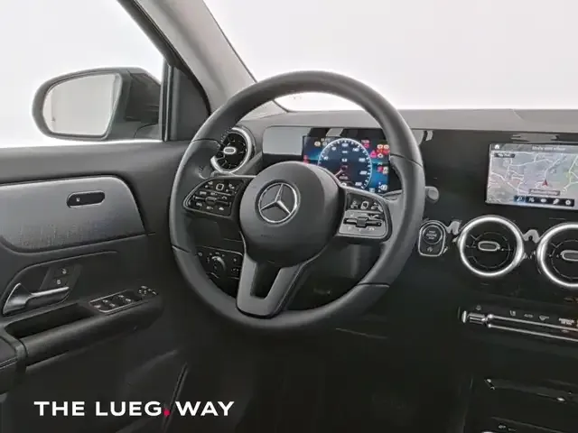 Mercedes-Benz GLA 180