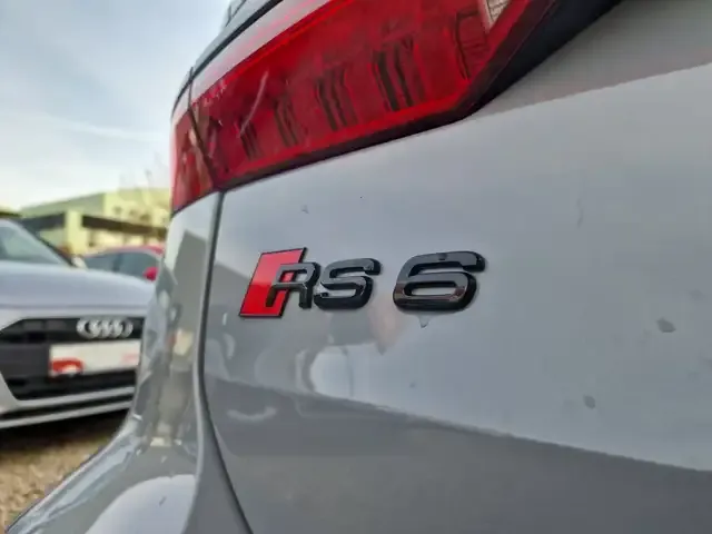 Audi RS6