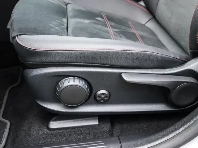 Mercedes-Benz EQB 350