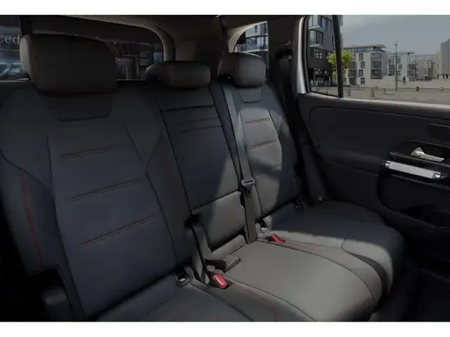 Mercedes-Benz EQB 350