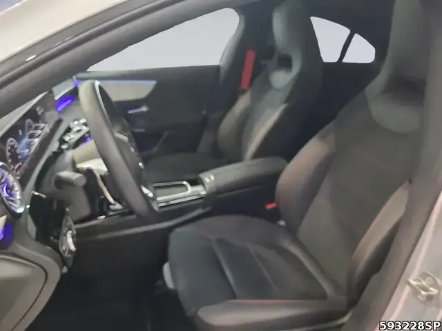 Mercedes-Benz CLA 35 AMG