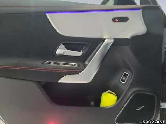 Mercedes-Benz CLA 35 AMG