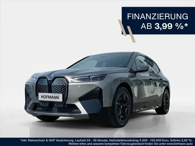 BMW iX