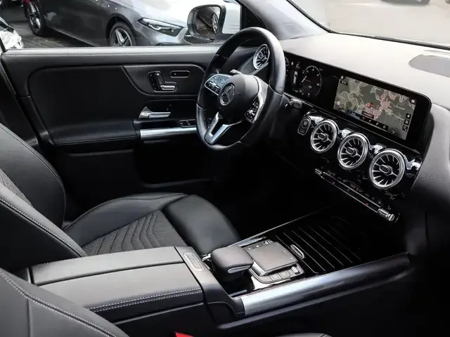 Mercedes-Benz EQA 250