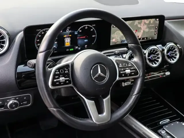 Mercedes-Benz EQA 250