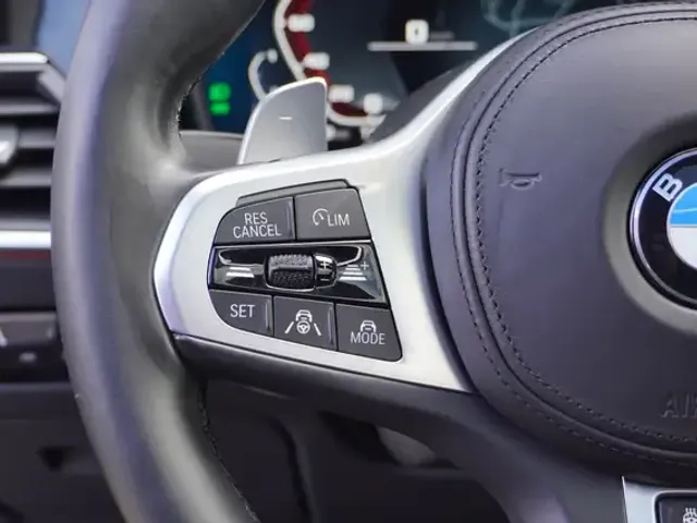 BMW 440