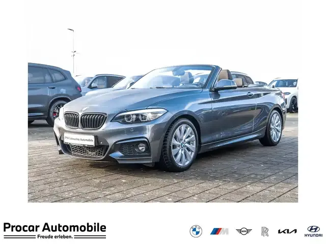 BMW 218