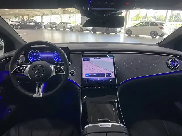Mercedes-Benz EQE 300
