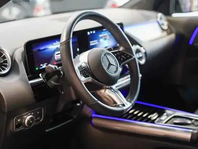 Mercedes-Benz EQA 350